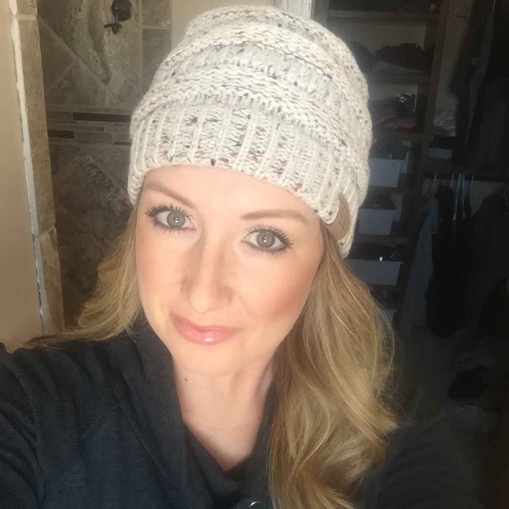 Meet your Posher, Lacey